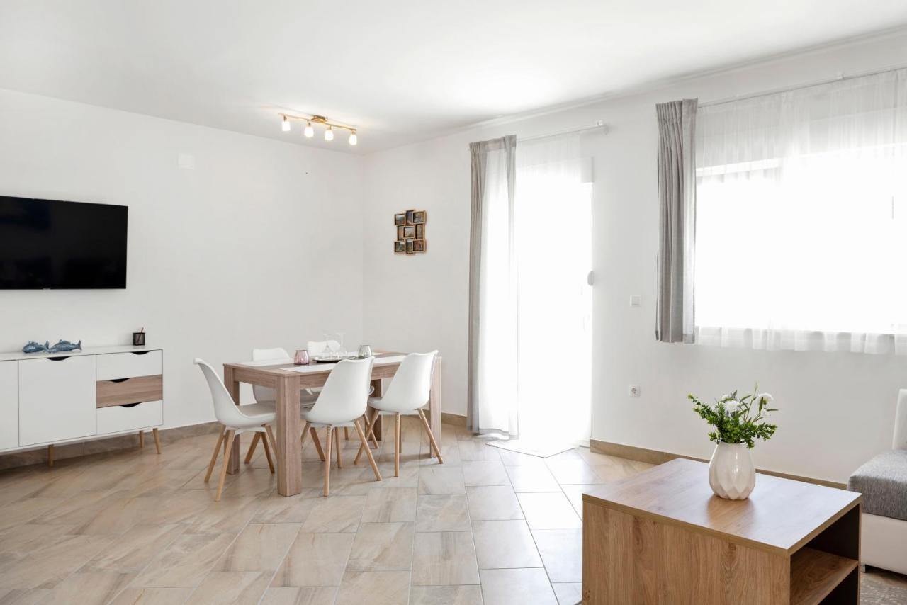 Aaa Anic Amazing Apartments Deluxe Split Dış mekan fotoğraf