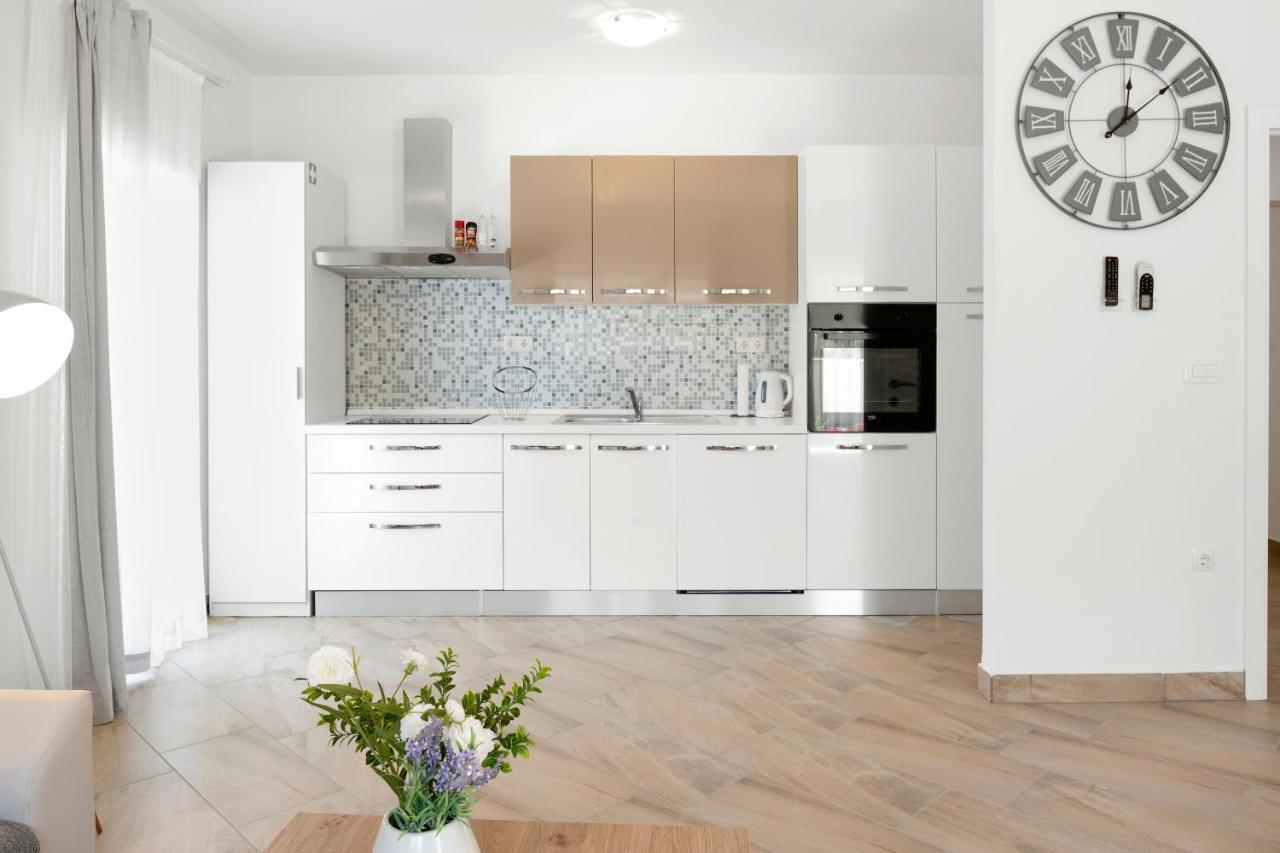 Aaa Anic Amazing Apartments Deluxe Split Dış mekan fotoğraf