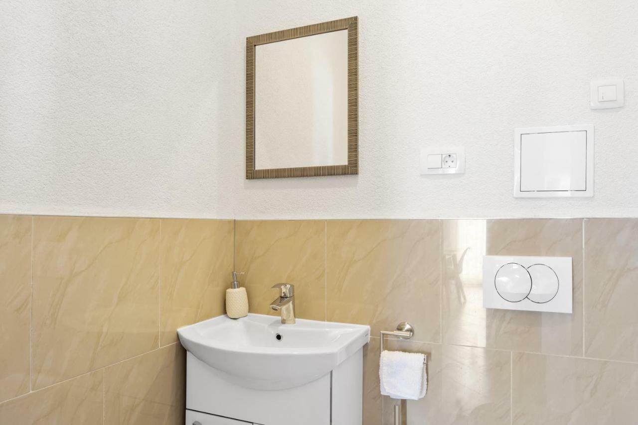 Aaa Anic Amazing Apartments Deluxe Split Dış mekan fotoğraf