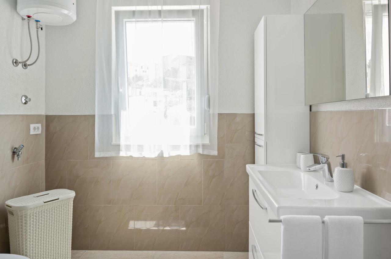 Aaa Anic Amazing Apartments Deluxe Split Dış mekan fotoğraf